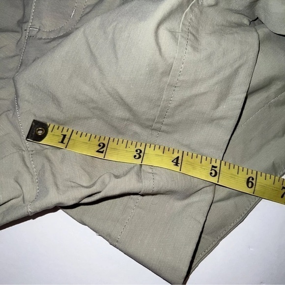 Columbia Womens Omni-shade Titanium Hiking Trail Khaki 5” Shorts 10 - Picture 10 of 10